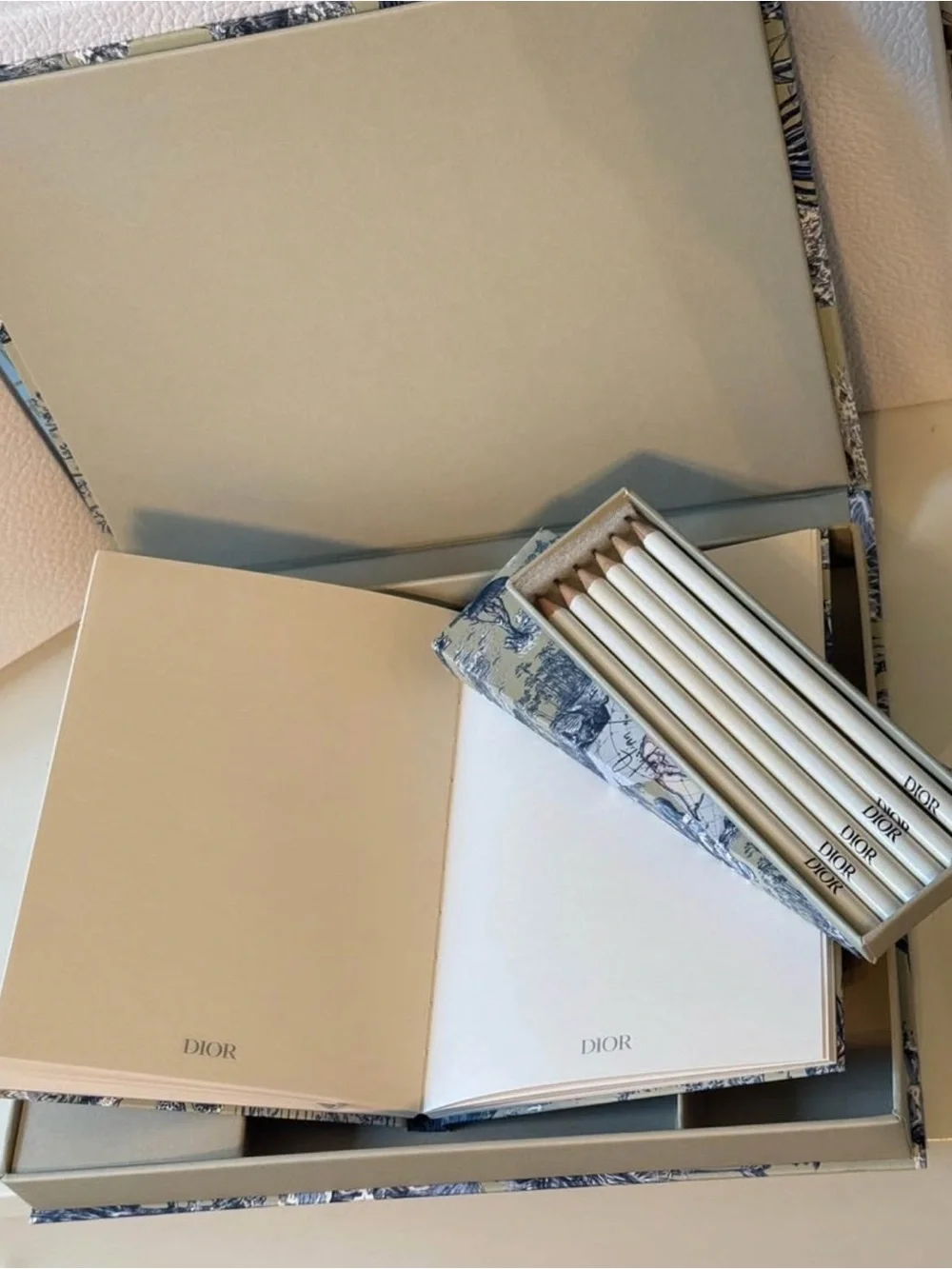 Brand new Dior Toile de Jouy Journal & Pencils stationary set